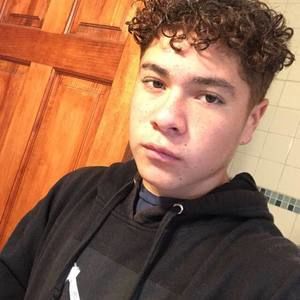 Meet your Posher, Diego